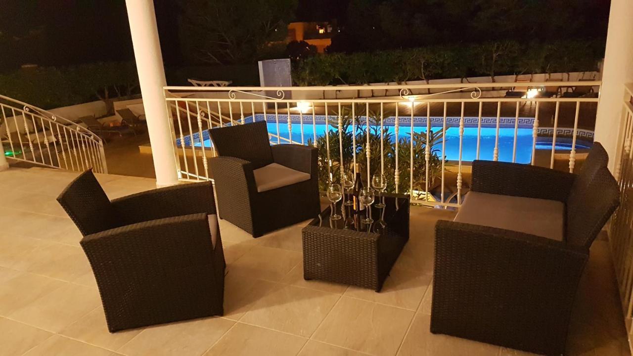 Sunset Villa By Laranjal Rentals Olhos de Agua  Esterno foto